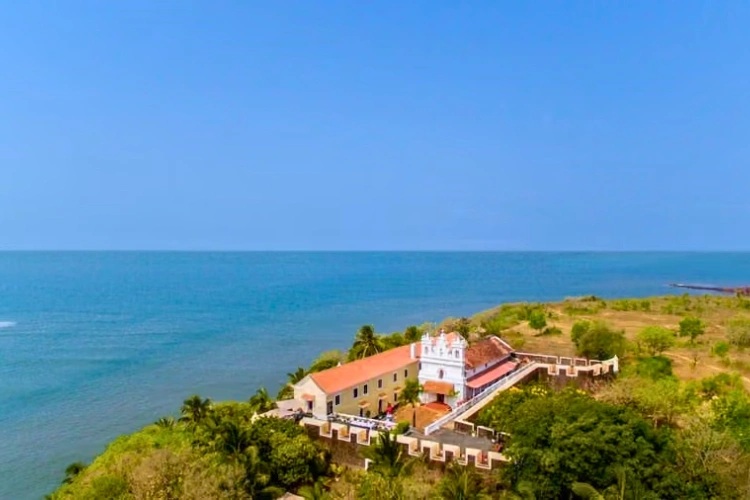 Tiracol Fort